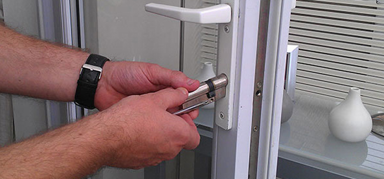 Commercial Door Lock Repair in Clayton